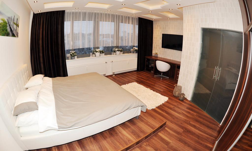 Apartment Lupacova Прага Стая снимка