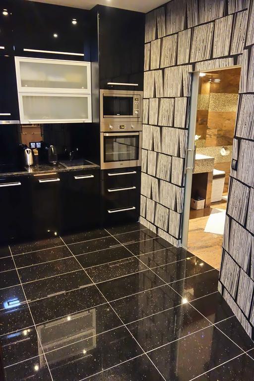 Apartment Lupacova Прага Стая снимка